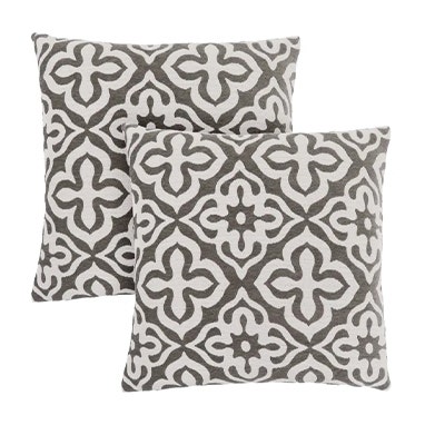 Cushions & Throws