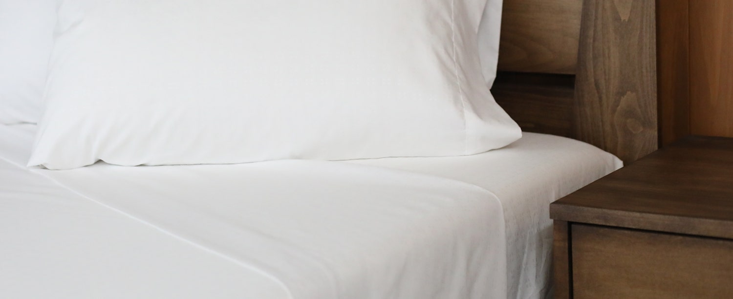 Draps satinés de haute qualité pour un sommeil en douceur